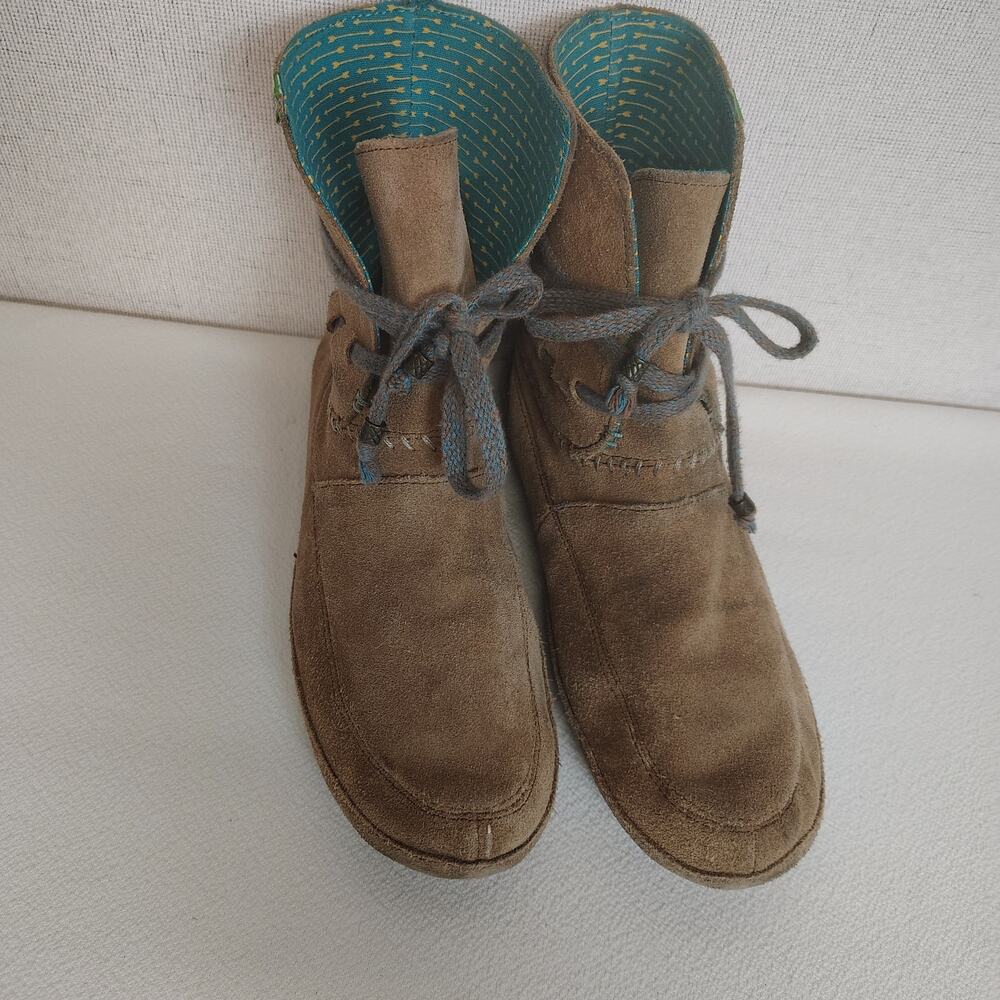 Sanuk Soulshine Chill Womens 8 Tan Suede Ankle Boots Moccasin Boho